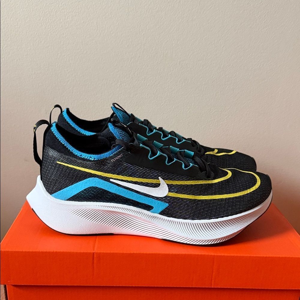 Nike Zoom Fly 4 Black Chlorine Blue CT2392-003 Men’s Size 11